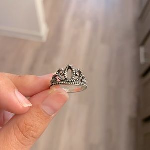 James Avery crown ring size 5